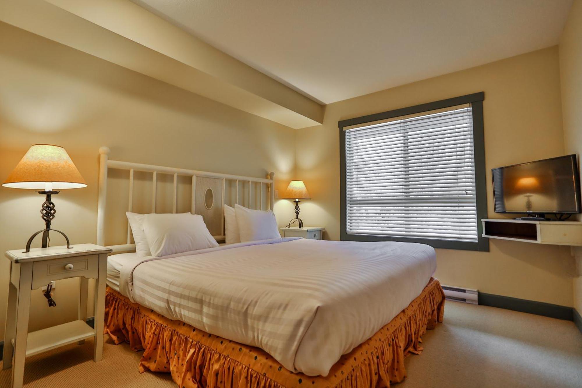Aurora Townhomes By Stayin Panorama Room photo